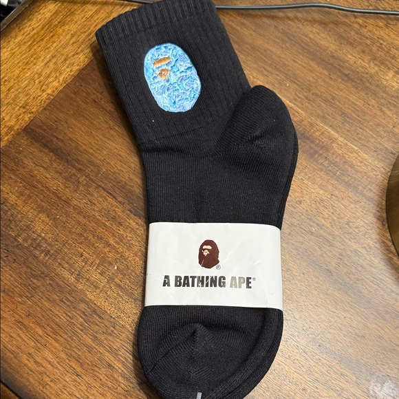 Hello Kitty Rhinestone Earrings - Picture 7 of 9